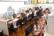 escola-que-ensina-programacao-para-criancas-inicia-atividades-em-sp